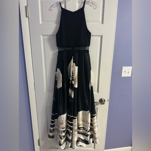 Betsy & Adam Black Floral Gown - Picture 2 of 3